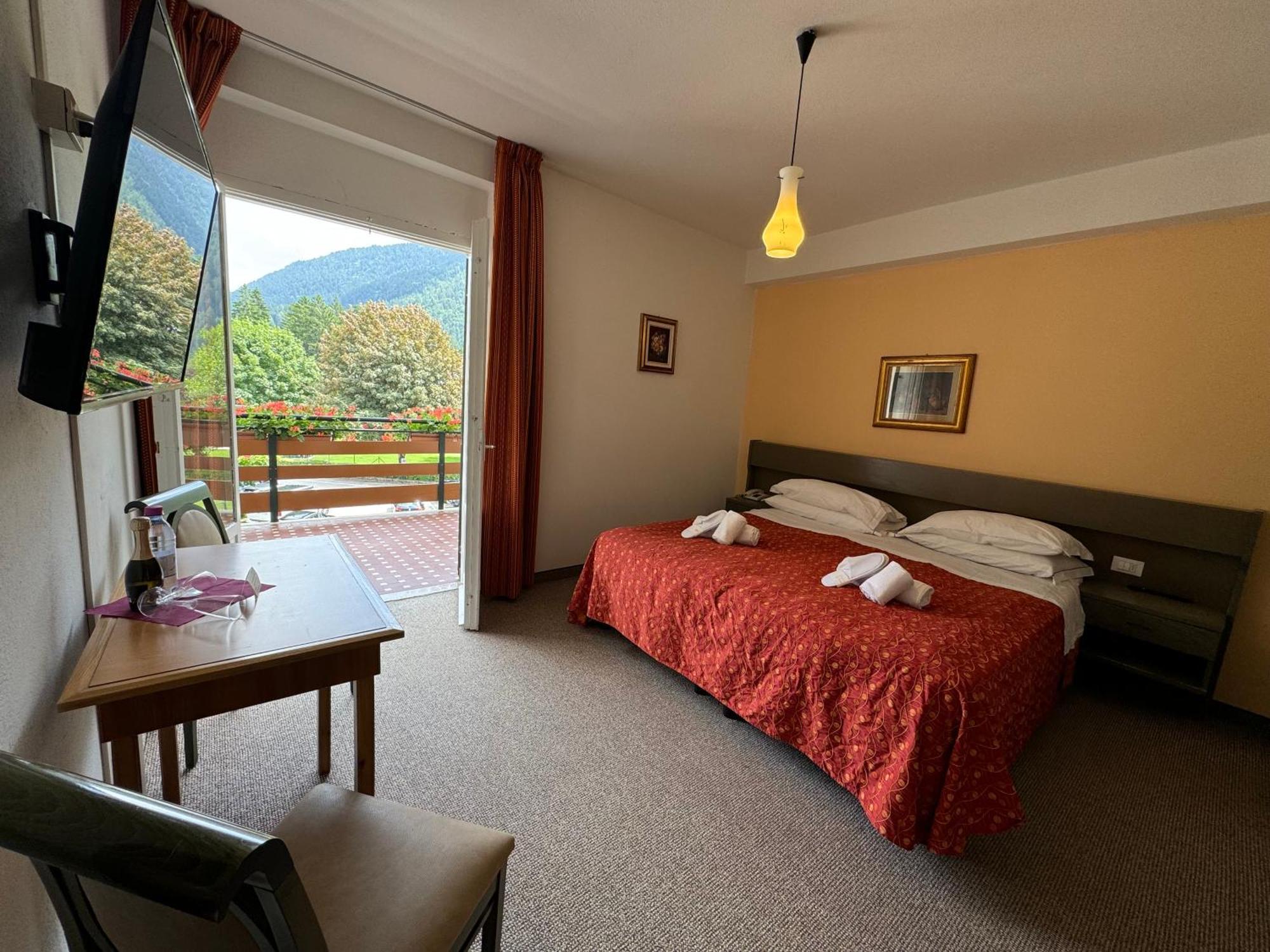 Garden Hotel Bellariva Molveno Δωμάτιο φωτογραφία
